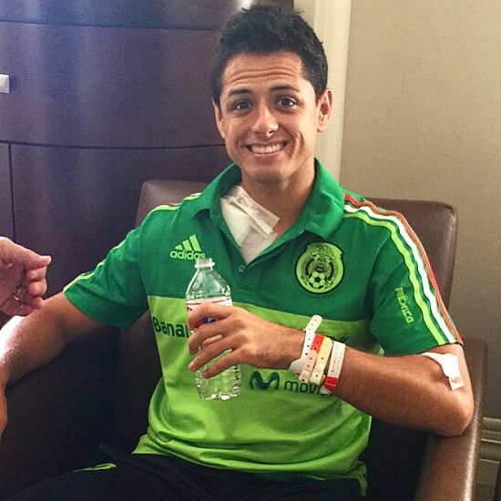 'Chicharito' agradece apoyo en redes sociales