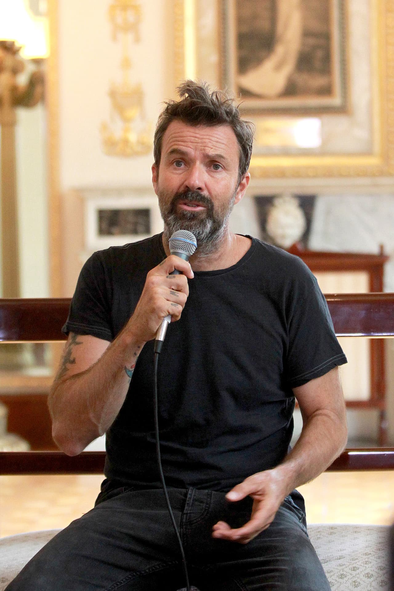 Pau Donés: el vocalista de Jarabe de Palo está luchando contra el cáncer de colon y recto desde el 2015. Recientemente comunicó que se retiraba de la música para dedicarse a otras cosas y disfrutar de su hija.