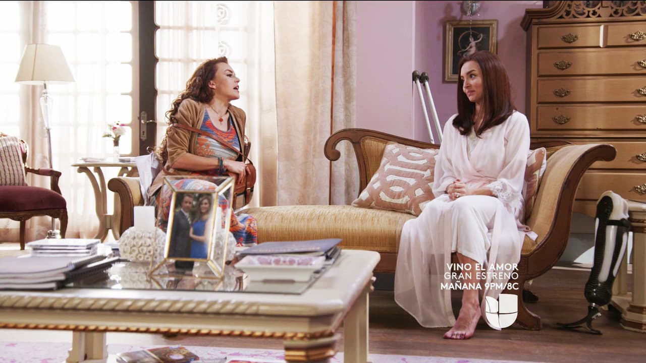 Ana Laura era un manojo de nervios, estaba a unas horas de casarse. Pero con la ayuda de su alegre hermana Ana Lucía, se convirtió en la novia más linda.