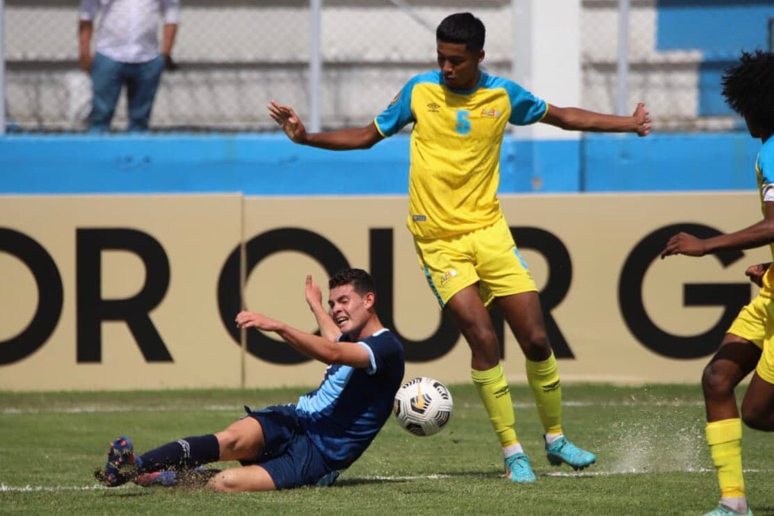 Guatemala sacó el triunfo ante la Selección de Aruba para cerrar con un buen resultado la Fase de Grupos del Premundial Sub-20.