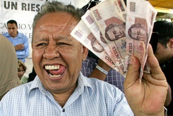 Venezuela y Paraguay siguen siendo percibidos como los países más corruptos de América Latina, mientras Chile y Uruguay se mantienen como los líderes en transparencia, según un informe publicado por la ONG alemana Transparencia Internacional (TI). Ver toda la información