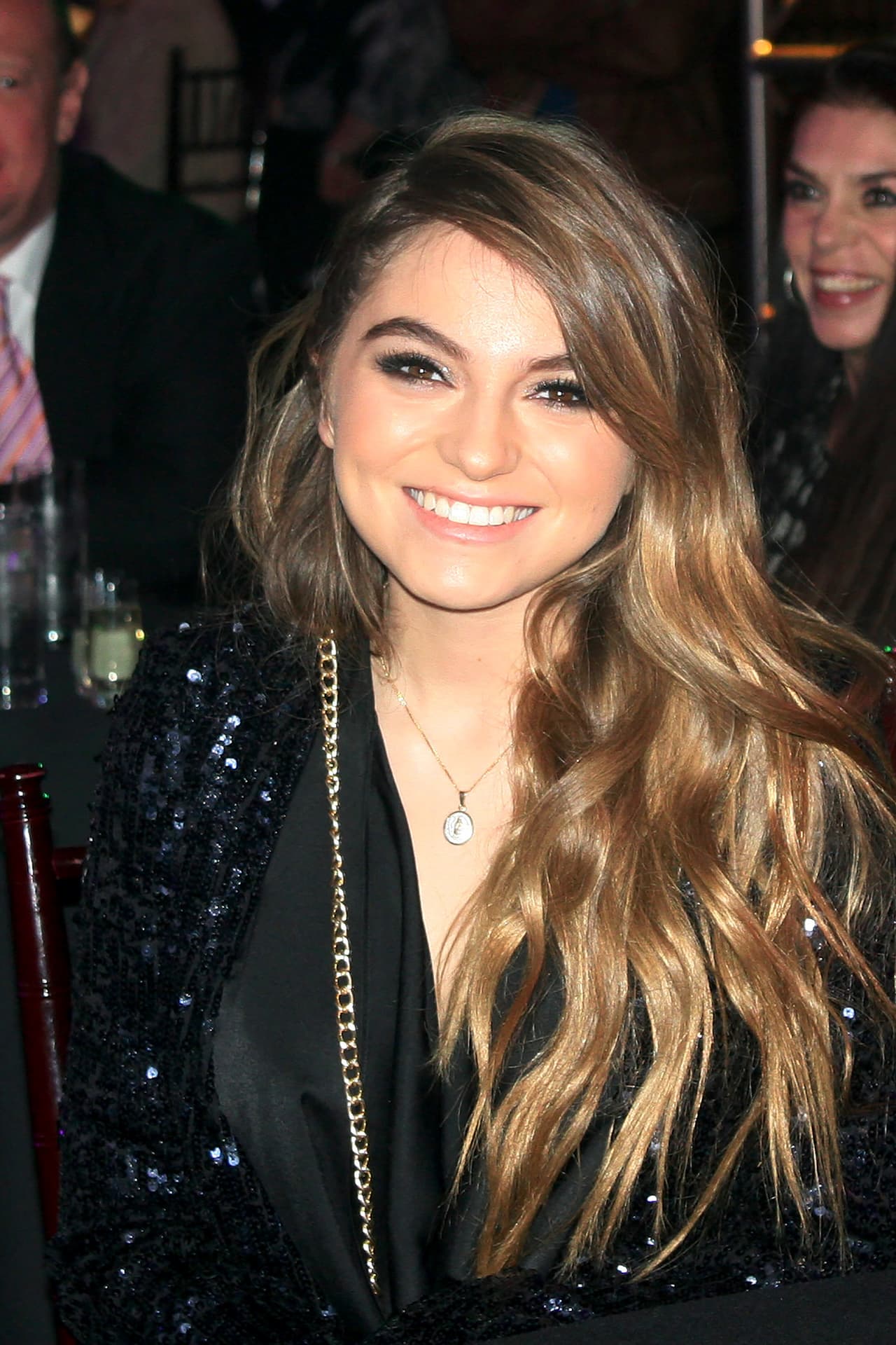 Su padre José Alberto Castro, le dio la oportunidad de trabajar en este proyecto al lado de grandes actores como 
<a href="http://www.univision.com/temas/azela-robinson">Azela Robinson</a>, 
<a href="http://www.univision.com/temas/cynthia-klitbo">Cynthia Klitbo</a> y 
<a href="http://www.univision.com/temas/gabriel-soto">Gabriel Soto</a>.