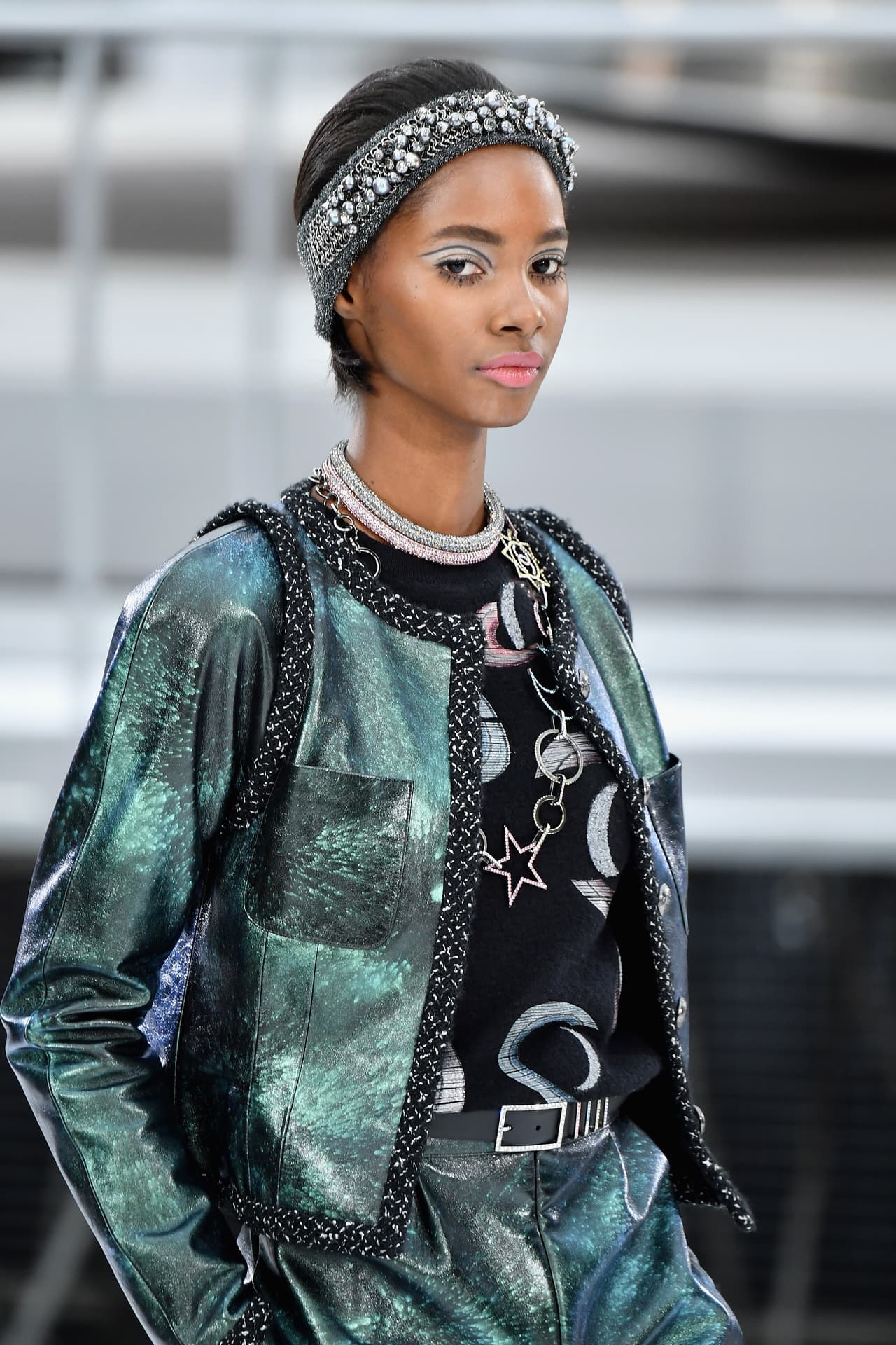 Así fue el desfile galáctico de Chanel en la temporada otoño-invierno 2017.