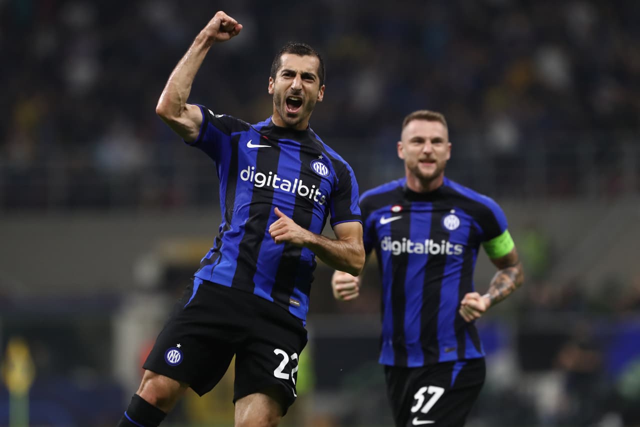 Edin Dzeko hizo doblete con Inter de Milán, que goleó al Viktoria Plzen y avanzó a los Octavos de Final de la UEFA Champions League.