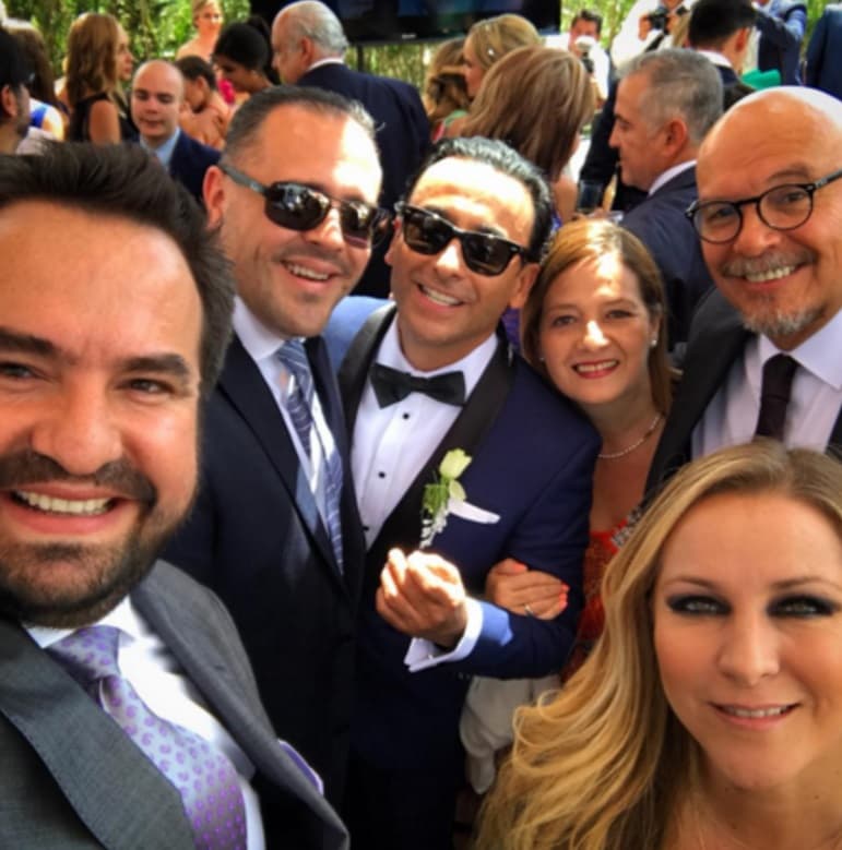 El programa 'Otro Rollo' comenzó en Puebla, México, lugar donde se realizó la boda.