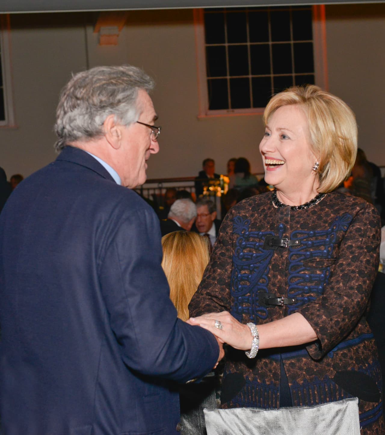 "Espero que sea ella", ha dicho con anterioridad. "Ya se ha ganado el derecho de ser la líder de este país a estas alturas. Es así de simple".