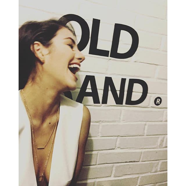 El mundo de las telenovelas la recibió y fue así como debutó con “Muchacha Italiana Viene a Casarse”.