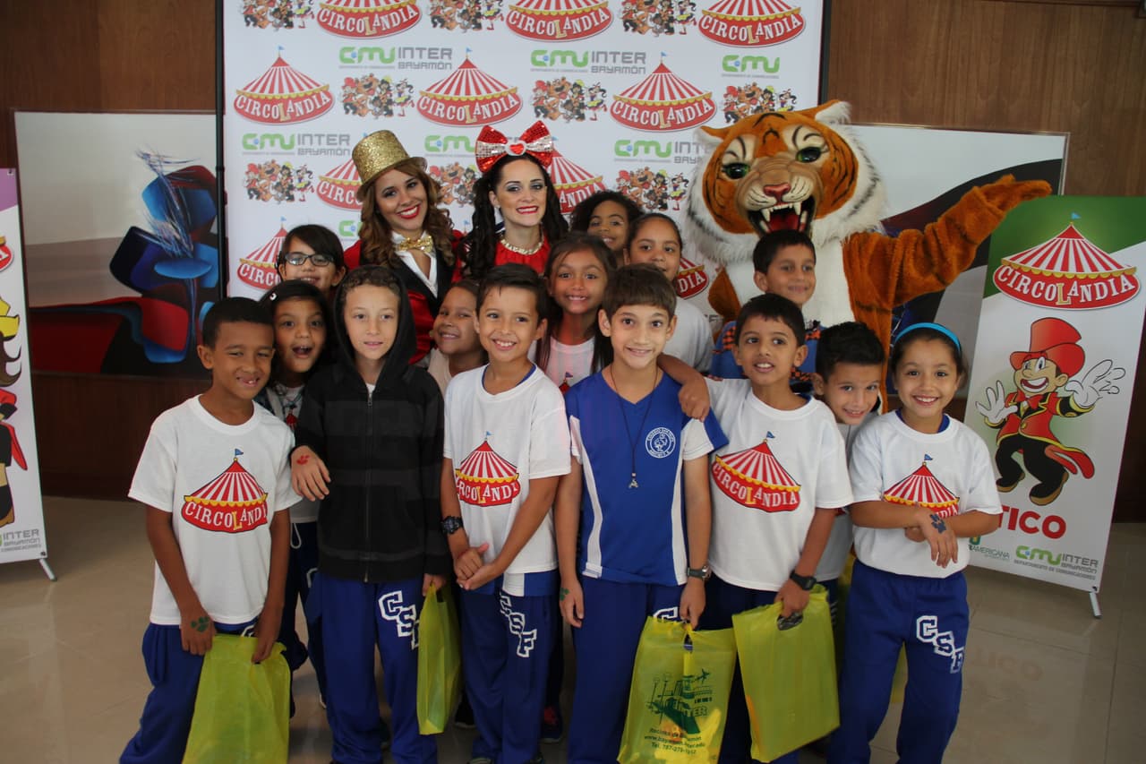 Circolandia comenzó como un proyecto de la universidad pero la creatividad y las ganas de crear un producto local para los niños, los ha llevado a la pantalla chica. Ahora puedes disfrutarlo en familia los domingos por Univison Puerto Rico.