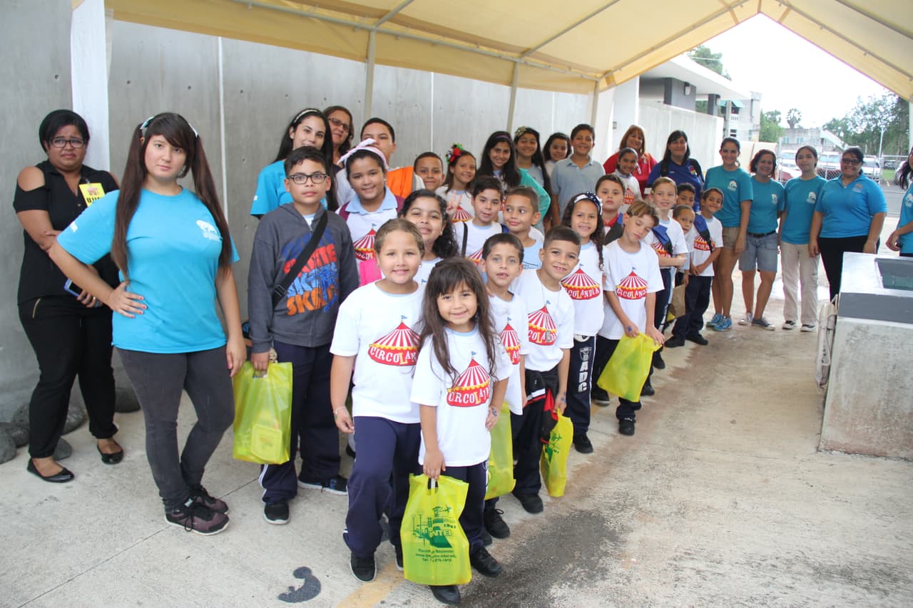 Circolandia comenzó como un proyecto de la universidad pero la creatividad y las ganas de crear un producto local para los niños, los ha llevado a la pantalla chica. Ahora puedes disfrutarlo en familia los domingos por Univison Puerto Rico.