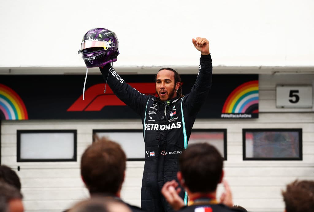 Hamilton, al conseguir su octava victoria en Hungría, igualó a Michael Schumacher con el máximo número de victorias en un solo circuito.