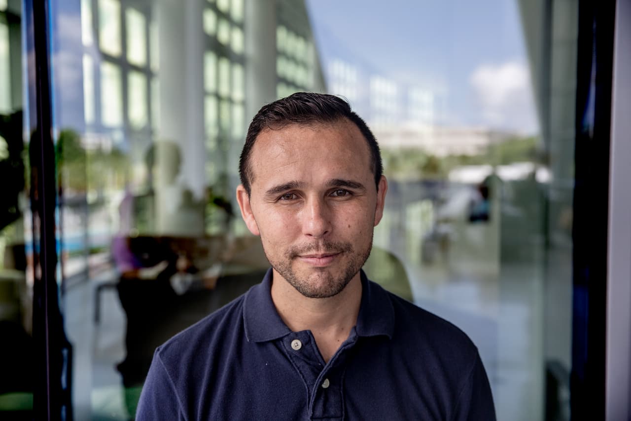 Portraits of a New Beginning: Ángel Sánchez