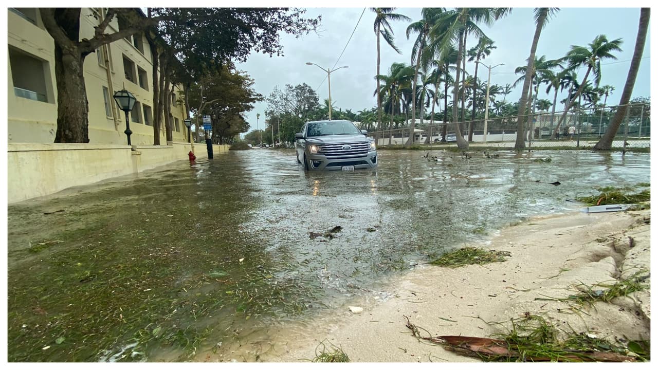 Inundaciones y cortes eléctricos: así quedó Cayo Hueso tras el paso del huracán Ian