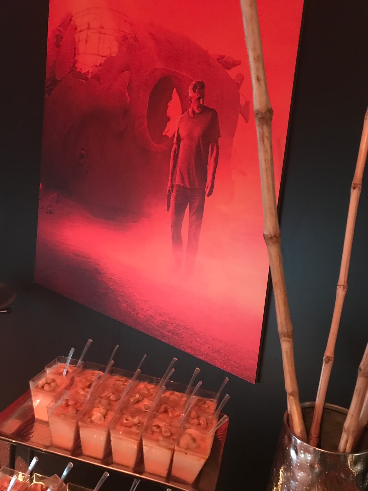 Así fue la presentación de la película Blade Runner 2049 en el Comic-Con de San Diego. Una experiencia futurísta que cautivó al público.