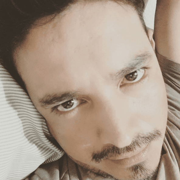 Ha conseguido que cientos de admiradores le sigan.