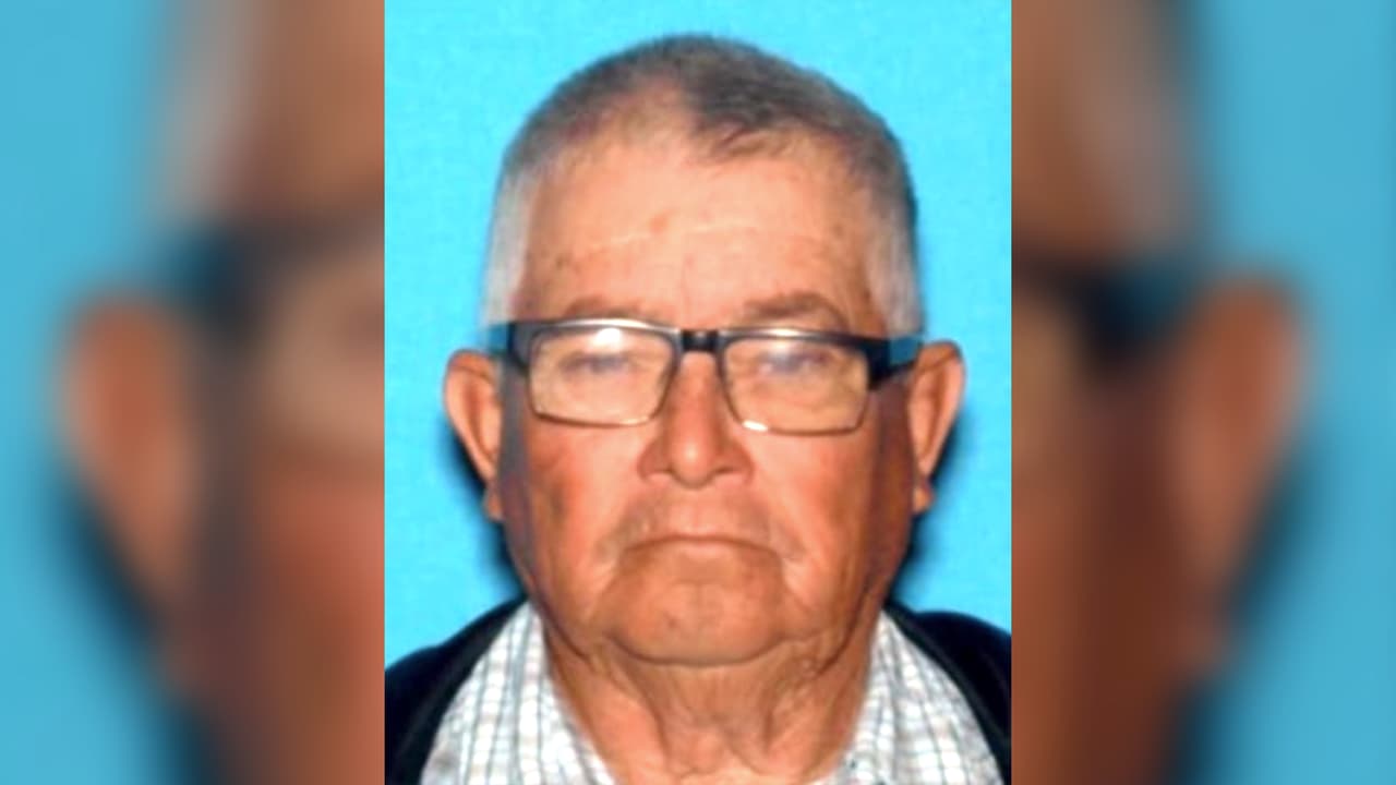 Adulto de 82 años murió a tiros fuera de su casa, hoy la policía pide ayuda para dar con el asesino