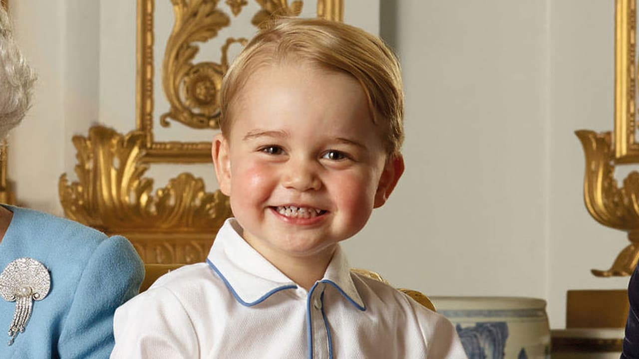"
<b>Nos tomó un poco de tiempo acostumbrarnos</b> y volver a ponernos en marcha, pero supongo que es la belleza de tener un bebé recién nacido. Te lleva a tus lugares más difíciles y desconocidos, en los que realmente ni siquiera habías pensado", agregó.
<br>