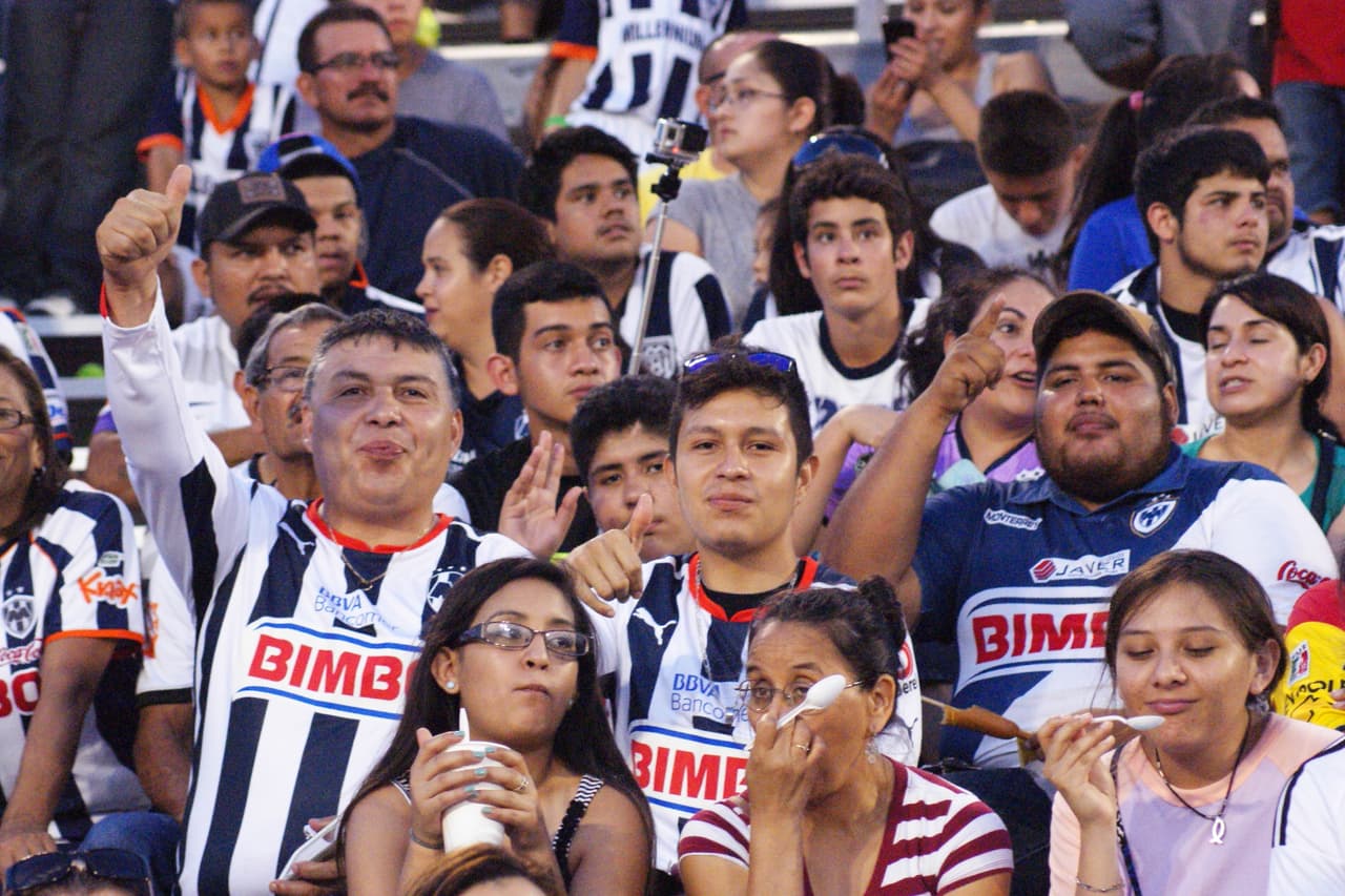 Aficionados al fútbol mexicano disfrutaron del encuentro en Austin.