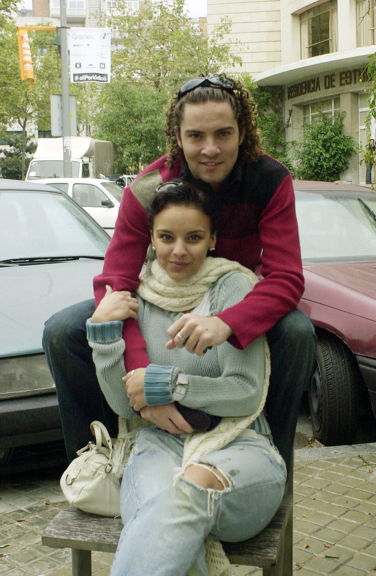 Actualmente son buenos amigos y protagonizaron otro polémico momento cuando reunidos en el concierto de reencuentro de ese reality show, Bisbal hizo un aparente desplante a Chenoa cuando ella intentó besarlo.