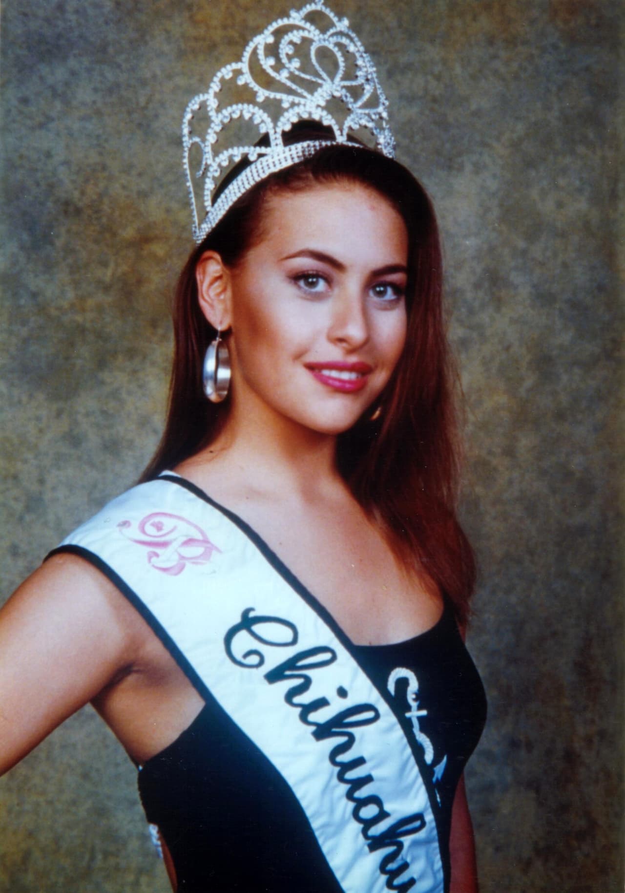 Guzmán representó a México en Miss Universo 1996, después de haber ganado el concurso de Nuestra Belleza México en 1995.