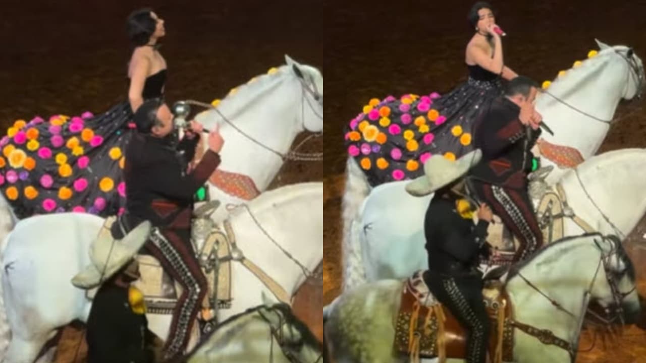 Como es habitual, hubo un momento del concierto en que Ángela cantó junto a su hermano Leonardo y su papá Pepe Aguilar.