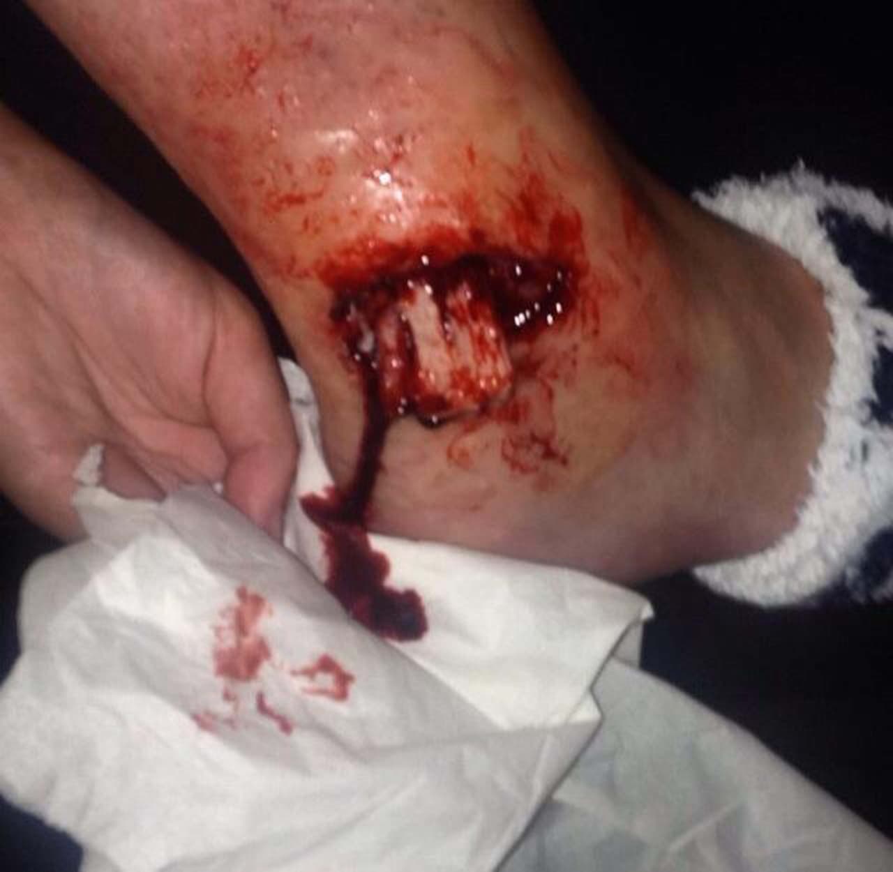 Tranquila: eso está hecho con pegamento y muchísimo colorante. ¡Aunque cualquiera podría creer que es de verdad!