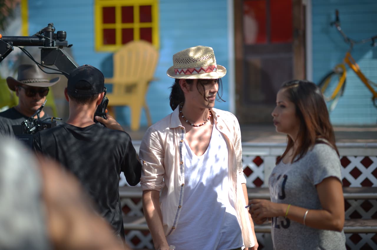 Brian, Danelly, Christian, Carolina, Félix y Zhamira formaron la banda Los Urbanos y con el tema 'Duele el corazón" demostraron que tienen mucho flow. Mira cómo fue su gran día grabando el videoclip.