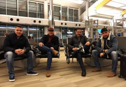 Por su parte, la comitiva de la banda El Recodo también viajó desde Mazatlán rumbo a la Gran Manzana para estar en la alfombra roja de los Premios GRAMMY 2018.