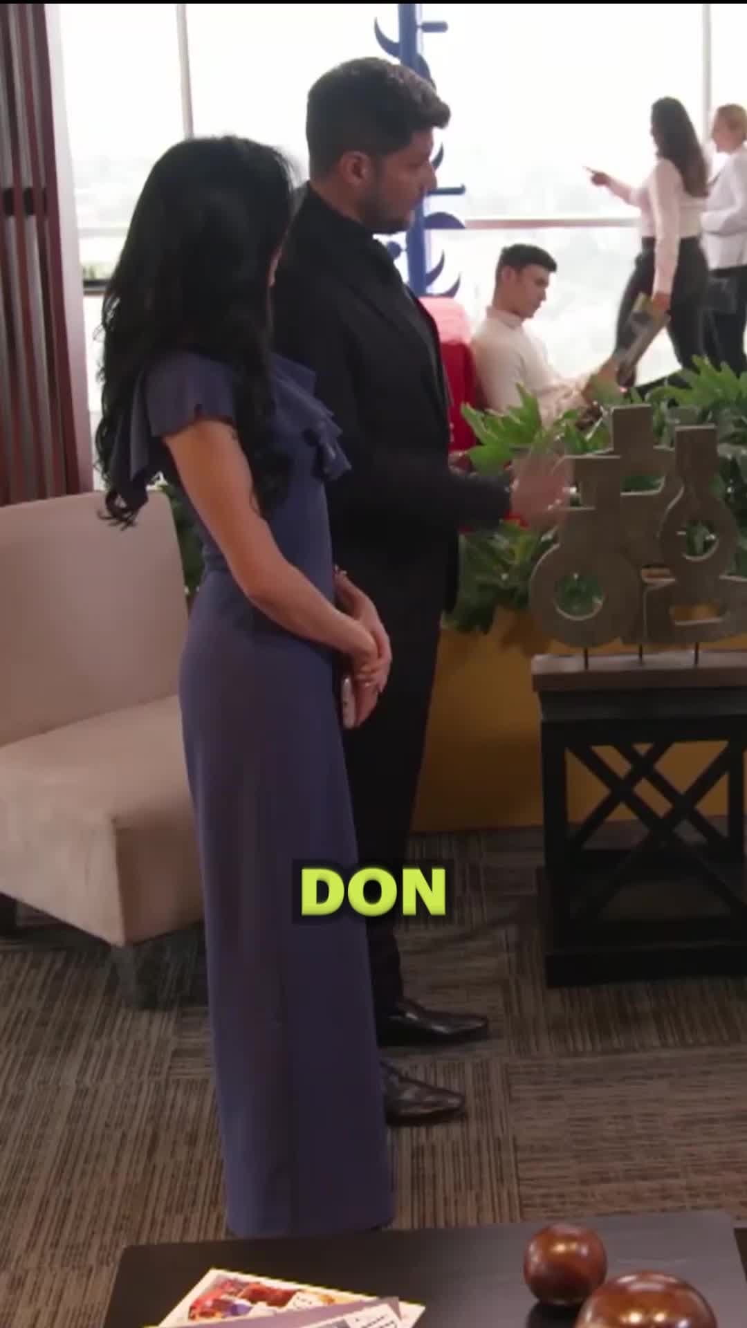 Karen y Aarón dan a conocer su relación