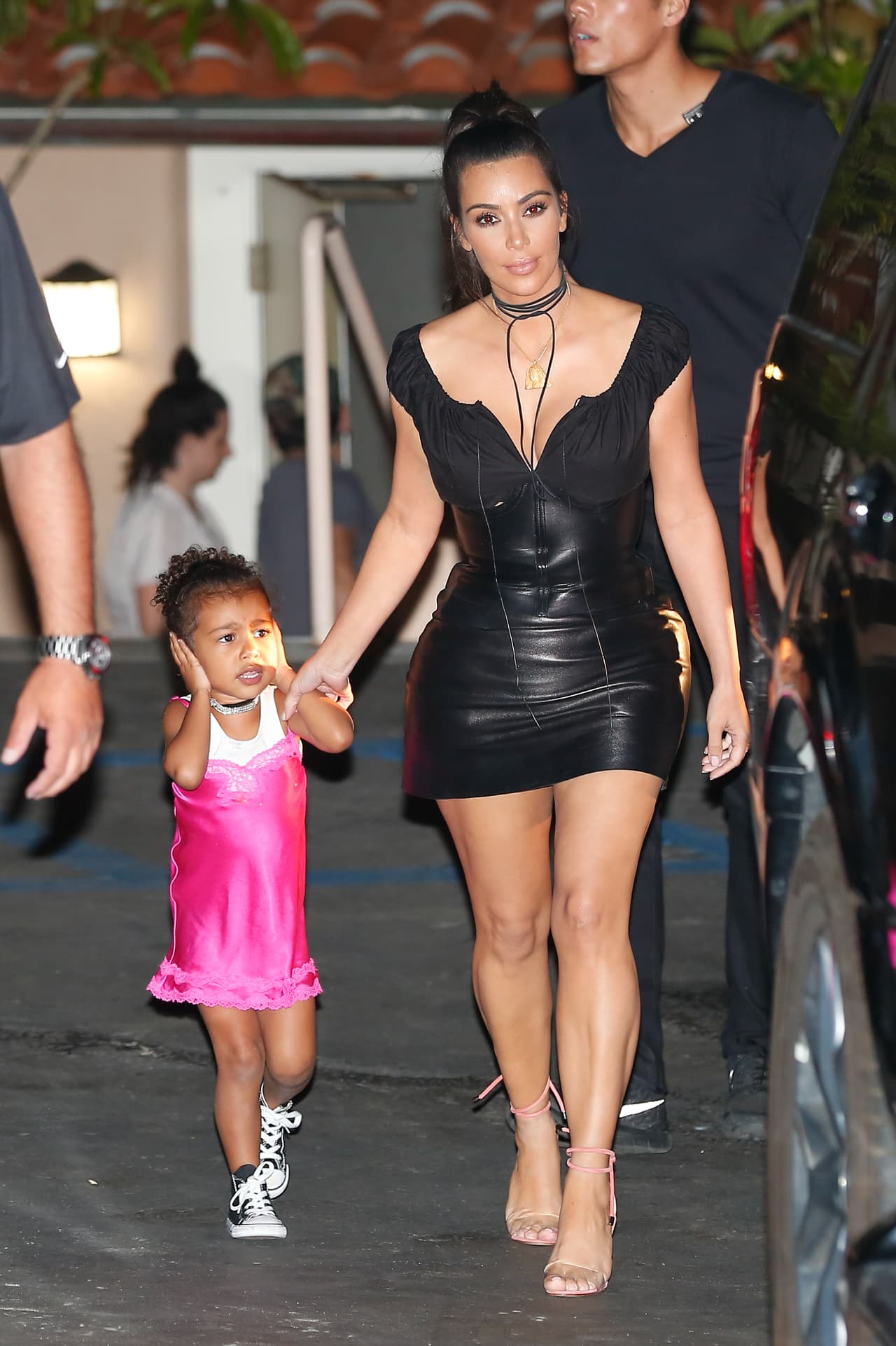 Al parecer, Nori no quería escuchar a nadia, ni a los paparazzi ni a su mami.