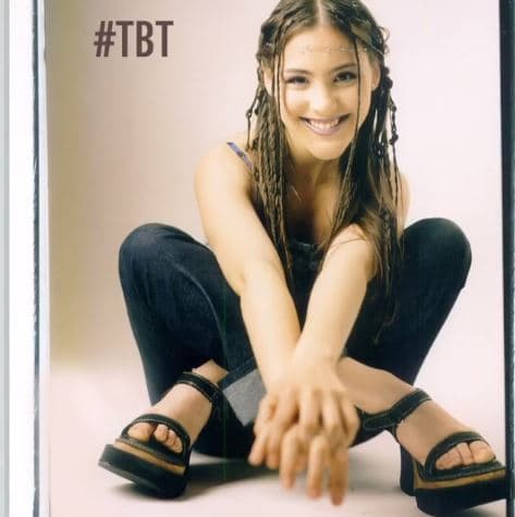 Lynda fue una adolescente que a finales de los años 90 puso a bailar a los adolescentes con canciones como ‘Gira que gira’, ‘Dile’ y ‘Blue jeans’.