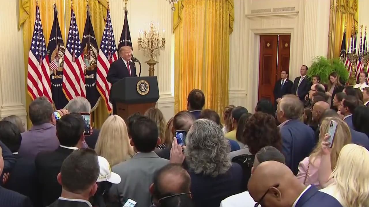 Donald Trump encabeza evento en la Casa Blanca por el Mes de la Herencia Hispana