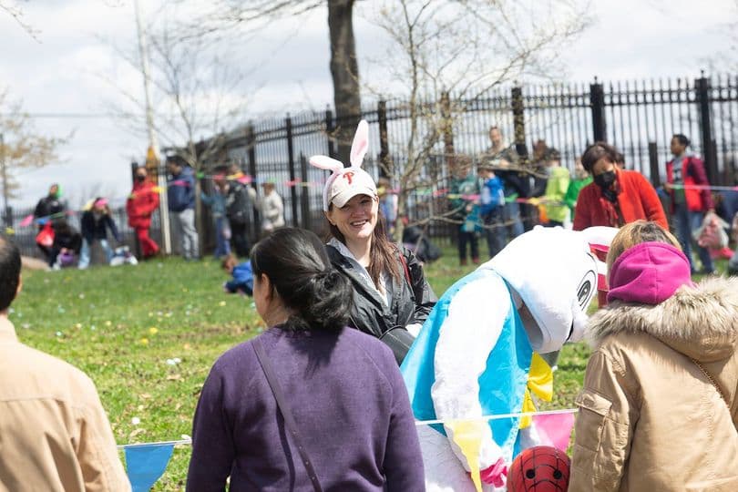 <a href="https://www.eventbrite.com/e/free-easter-egg-hunt-for-kids-tickets-546384479687"><b>FREE Easter Egg Hunt for Kids at FDR Park (1 de abril)</b></a>. Habrá pintura facial gratis, muchos dulces, fotos con el Conejito de Pascua, una búsqueda de huevitos y mucho más.