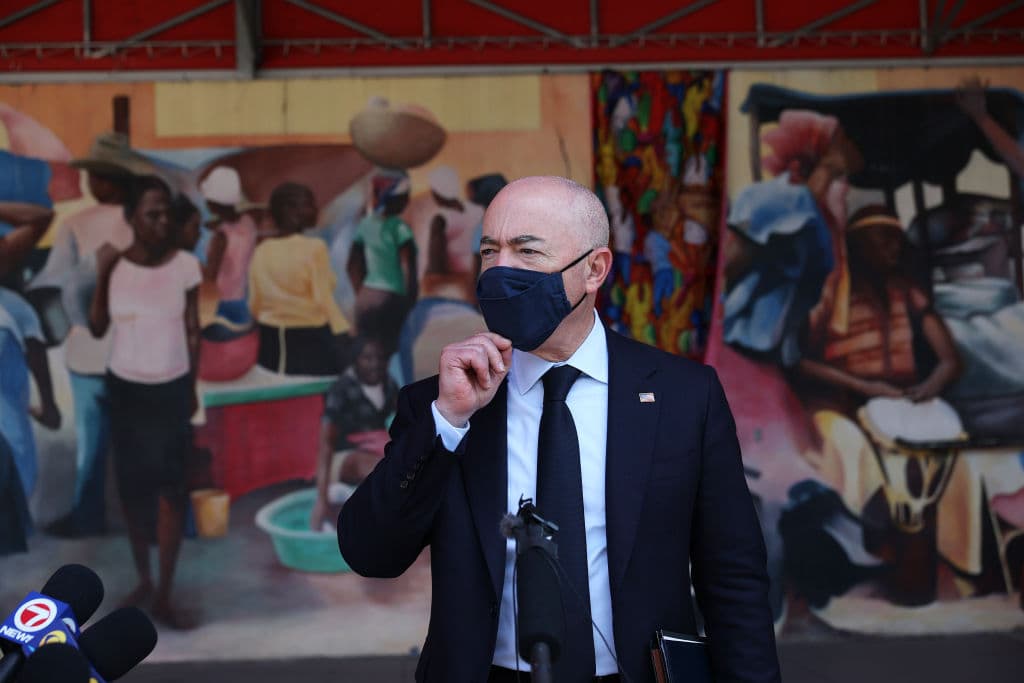 Estados Unidos y México mantienen las restricciones en la frontera a viajes no esenciales hasta el 21 de julio