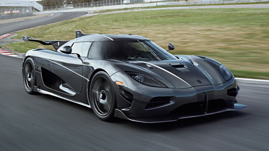 Con las ediciones finales del Agera y el final del
<b><a href="https://www.univision.com/noticias/autos/koenigsegg-regera-ginebra-2016-a-bordo-video" target="_blank">Koenigsegg Regera</a></b>, en este momento Koenigsegg no tiene ningún producto en el mercado, pero han prometido que el reemplazo del Agera será anunciado próximamente durante la edición 2019 del Geneva Motor Show.
