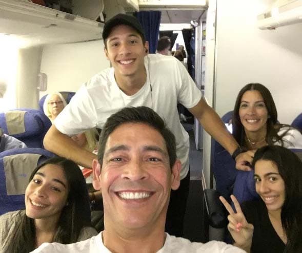 La noticia es una gran bendición para Johnny Lozada y Sandra Melendez. ¡Ya quieren ser abuelos!.