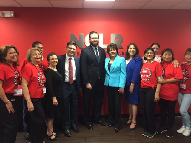 Janet Murguia (centro) durante el lanzamiento de la campaña Voto Latino 2016 en Ciudad Doral, Miami.