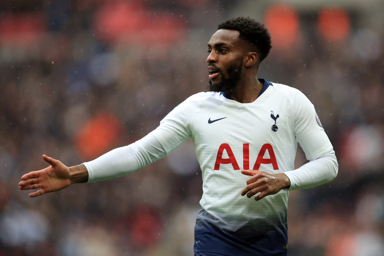 Expediente de la UEFA a Montenegro por cánticos racistas a inglés Danny Rose