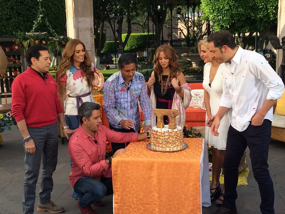 HOY celebramos, en familia, el cumpleaños de Raúl Araiza.