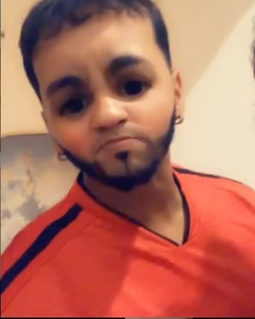 Por su parte, Anuel también ha experimentado con esta novedad. En este video que grabó con otros amigos se le ve jugando con otros filtros, luce bastante simpático.