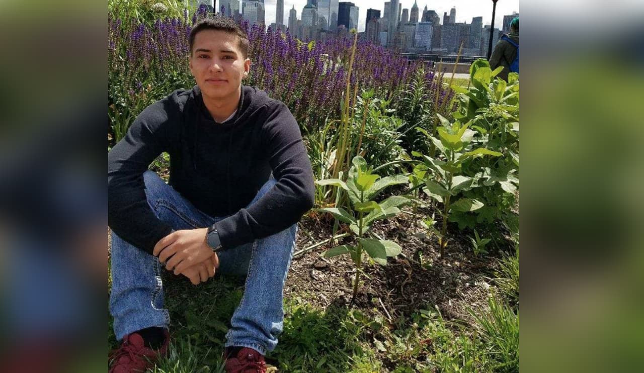 Balean al padre de un adolescente asesinado este verano 