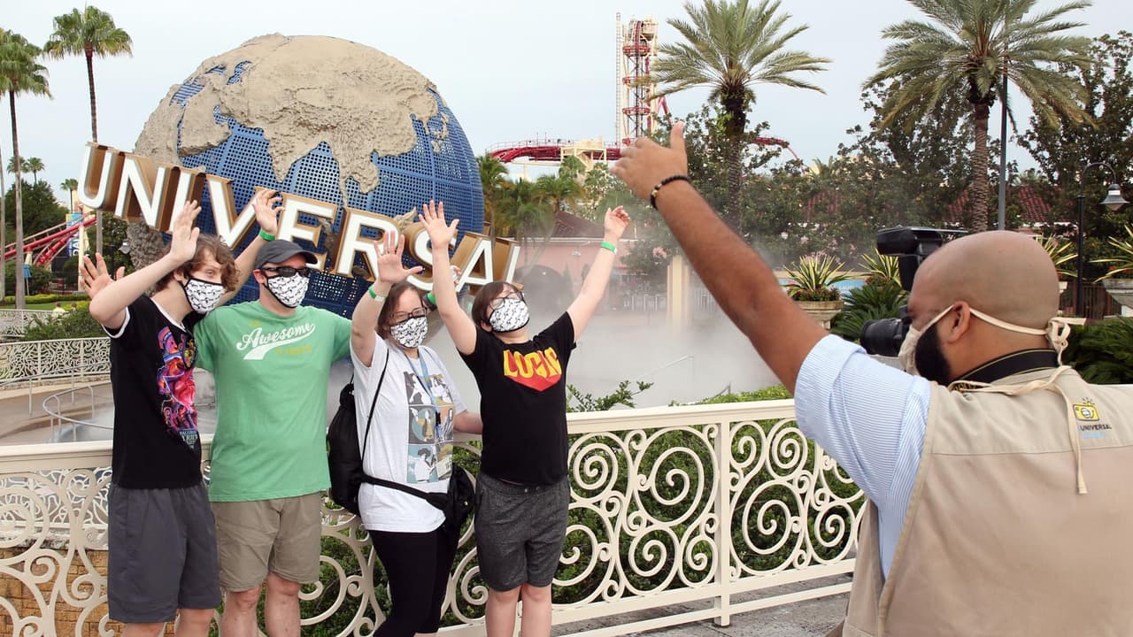 Si estás pensando en darte una vuelta por Universal Orlando, ten en cuenta las nuevas normas sobre el uso de mascarillas