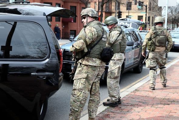 Se trata de un despliegue preparado de antemano tras los atentados terroristas del 11 de septiembre de 2001, y se ha puesto en marcha ya con ocasión de los ataques de Londres de julio de 2005 o de los atentados de Bombay (India) de noviembre de 2008.