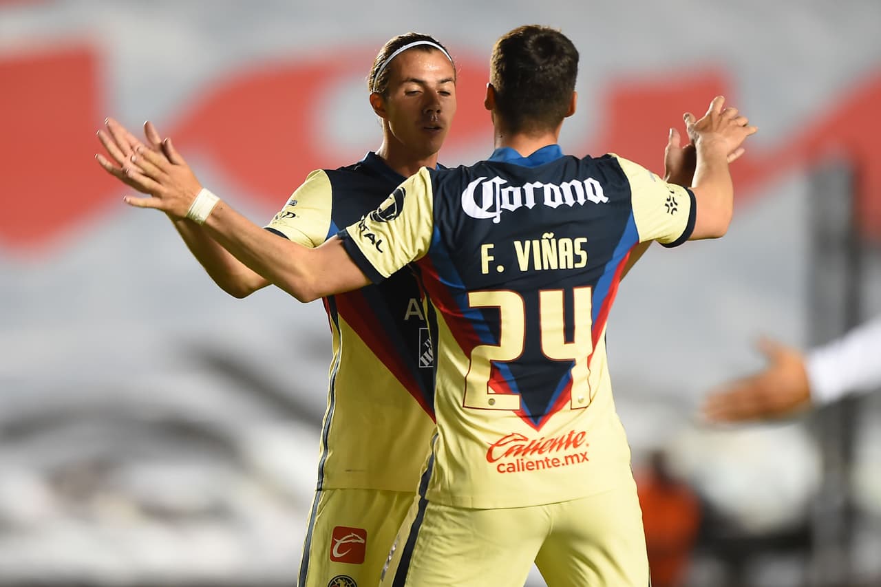 Querétaro es mejor que el América y con un contundente 4-1 los Gallos se adueñan de los tres puntos en la Corregidora.