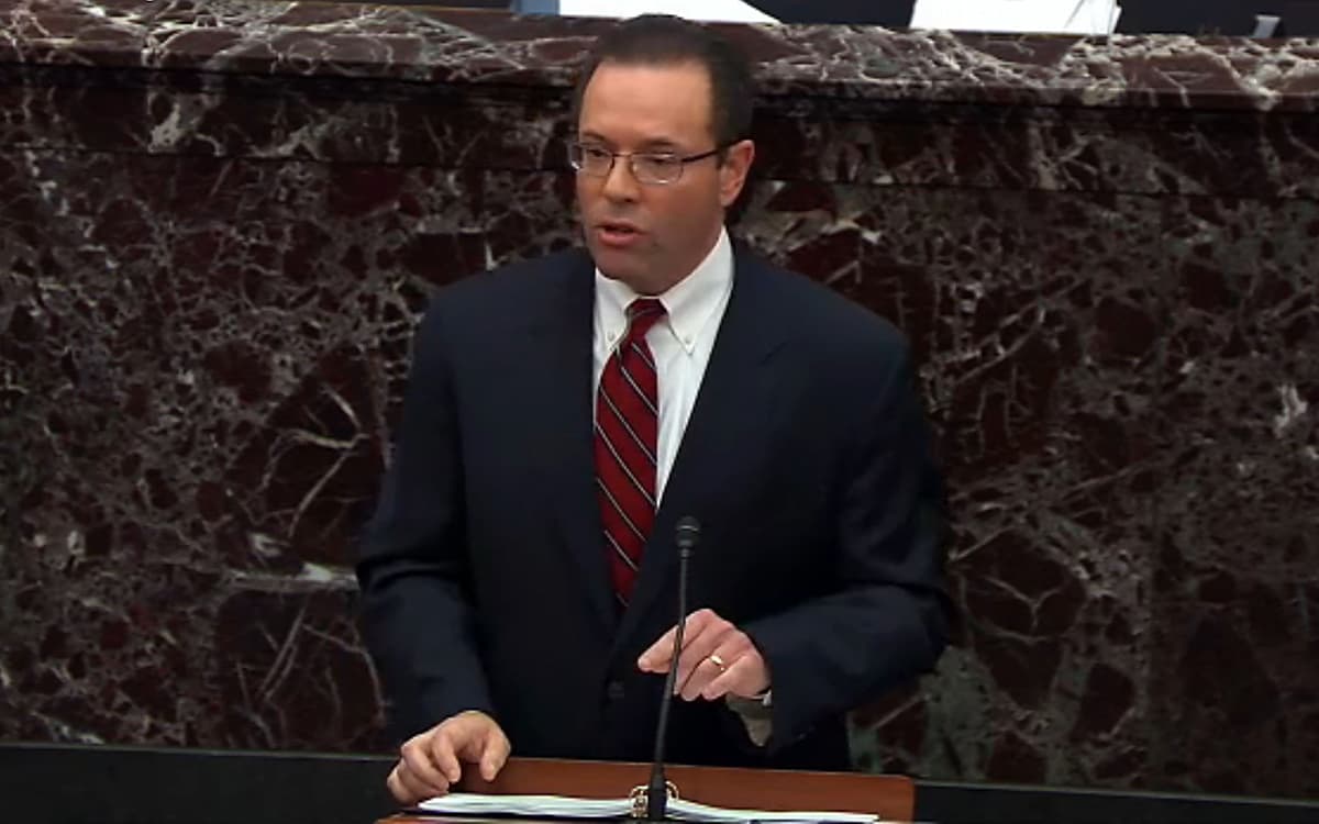 <b>Consejero legal de la Casa Blanca, Michael Purpura. </b>Purpura llegó a la Casa Blanca poco después de que los demócratas ganaron la mayoría de la Cámara de Representantes. Esta no es la primera vez que Purpura defiende a un presidente republicano ya que trabajó para defender a George W. Bush. Antes fue fiscal federal.