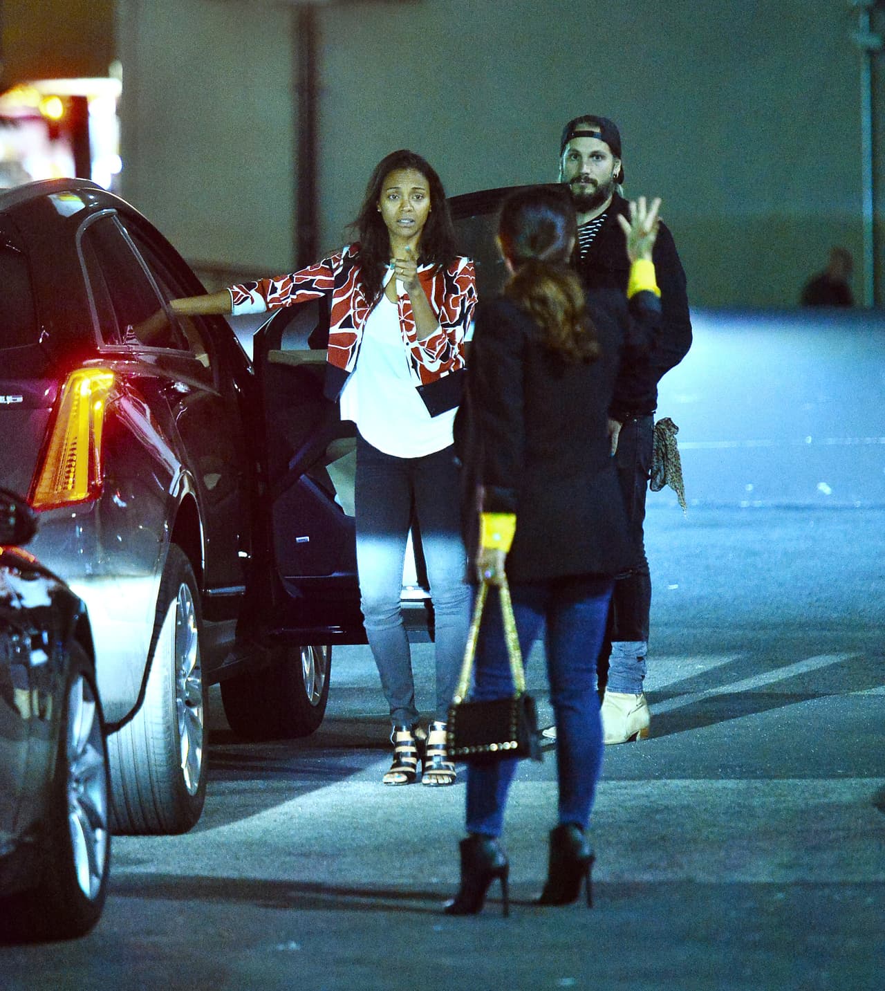 Hasta Marco se unió para escuchar el último detalle.