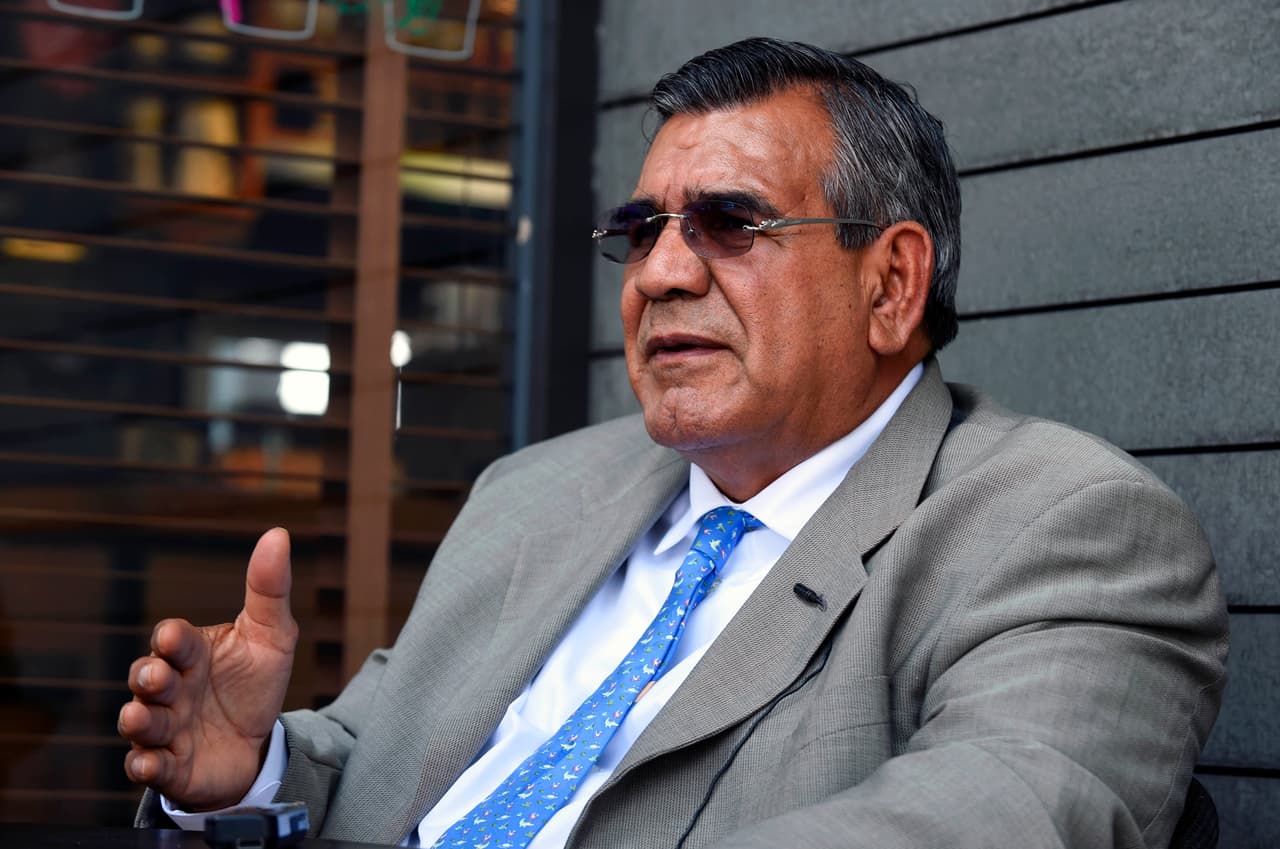 La cárcel está volviendo loco y dejando calvo a 'El Chapo' Guzmán, asegura su abogado