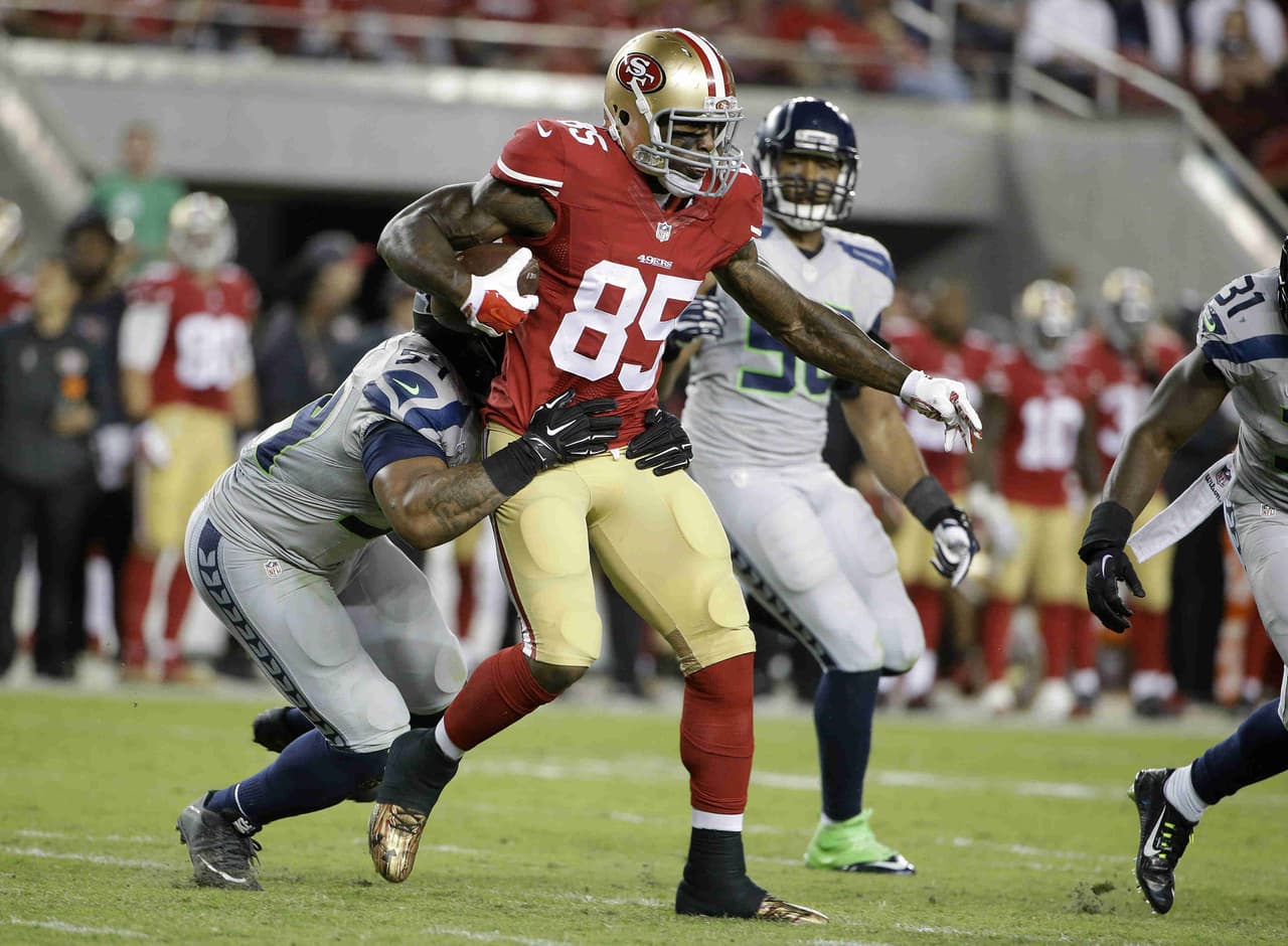 Los Denver Broncos llegaron a un acuerdo para adquirir al ala cerrada Vernon Davis 