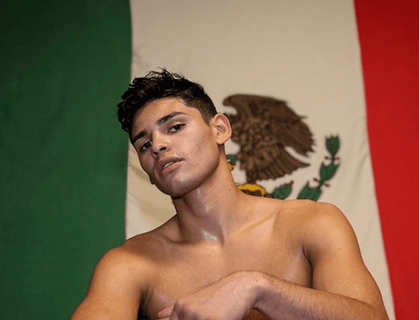 Tiene 2.8 millones de seguidores en Instagram.