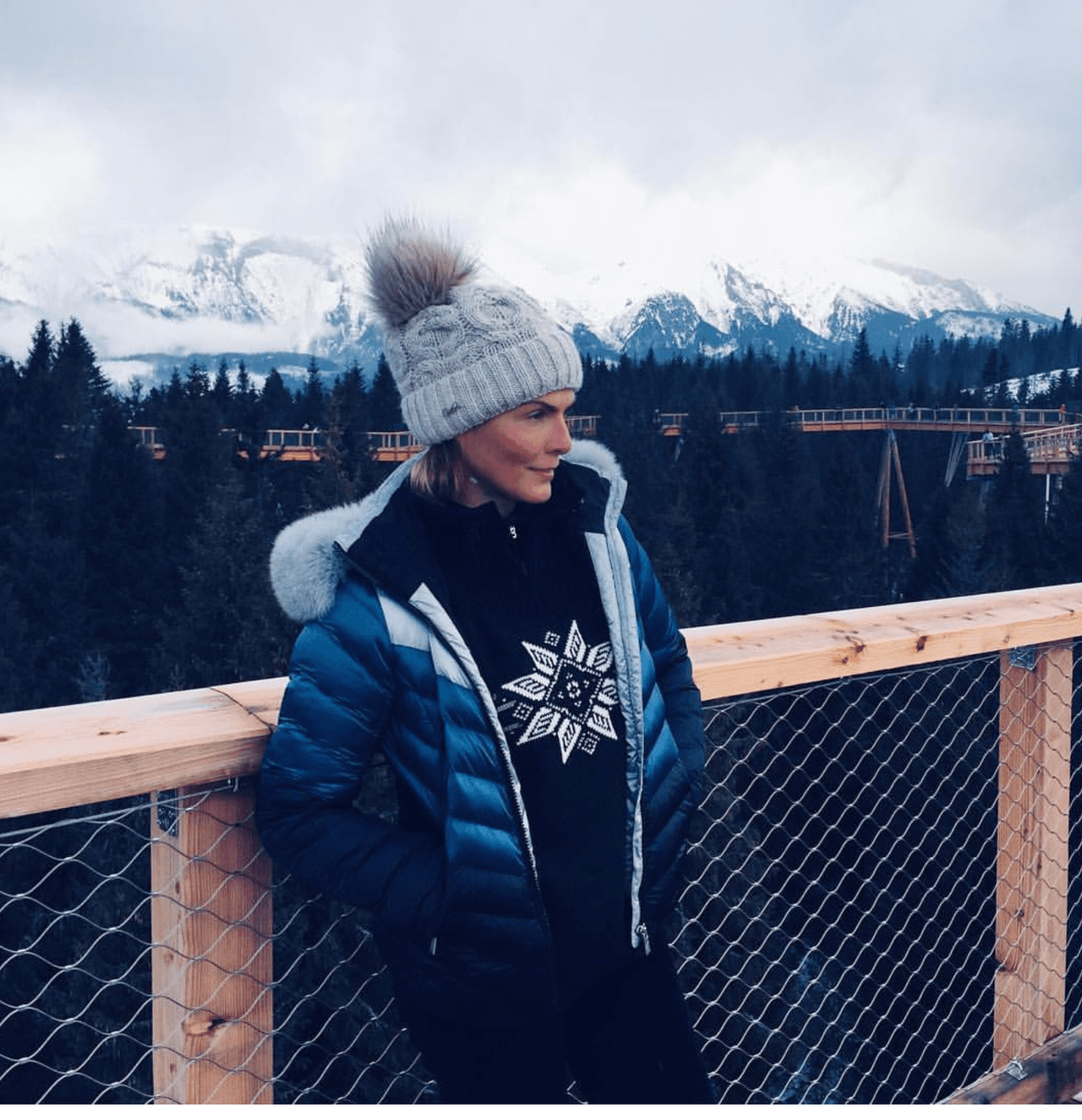 La conductora mexicana está disfrutando de unas merecidas vacaciones en lugares como Eslovaquia y Budapest, acompañada de su novia, la modelo Yaya Kosikova.