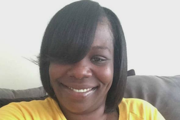 Cinco muertos, entre ellos una mujer embarazada, al sur de Chicago